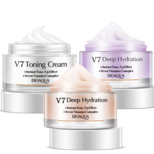 V7 Toning Cream and Deep Hydration jars, skincare set